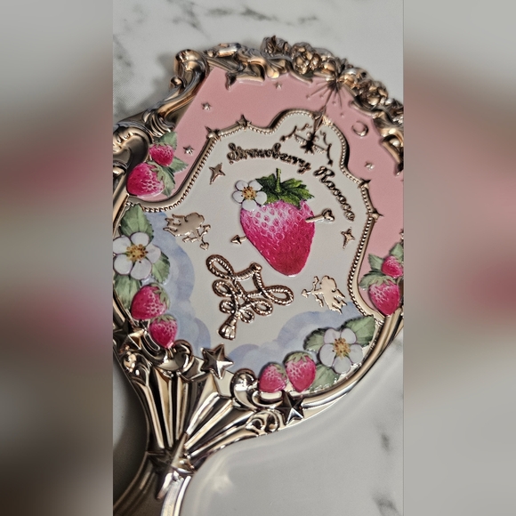 Flower knows strawberry roccoco hand mirror pink new New no box - Picture 3 of 4
